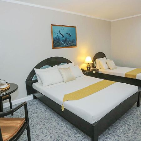 Holiday Plaza Hotel - Cebu Kültér fotó